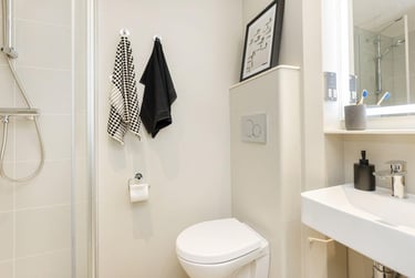 1 bed studio, Leylands Road, Clarence Dock, Leeds, LS27EP - Image 3